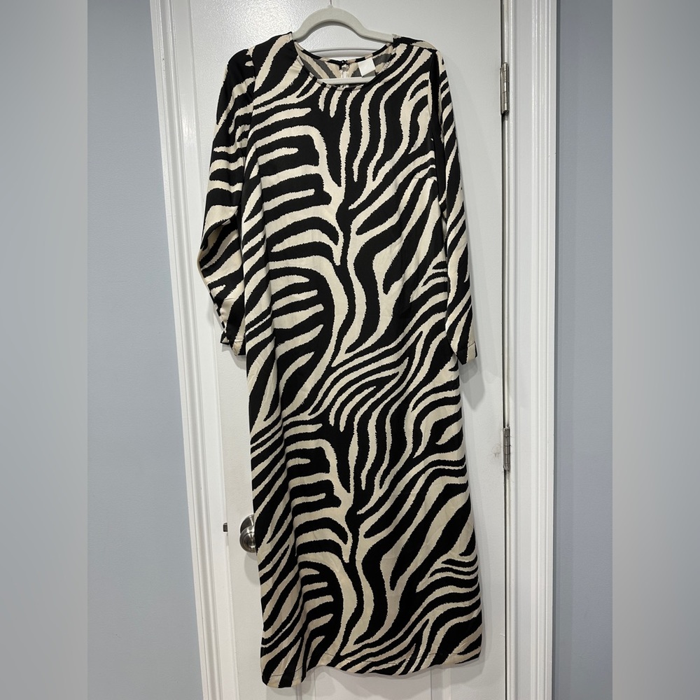 Long sleeve dress zebra print
